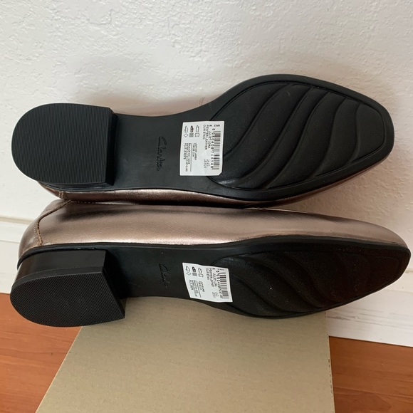 Clarks Juliet Lora Loafer - Picture 6 of 6